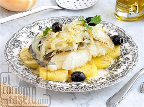 Bacalao, patatas y nata en la mesa portuguesa