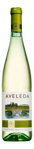 Vino blanco portugués