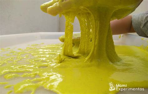 Slime de Maicena cambiando de forma
