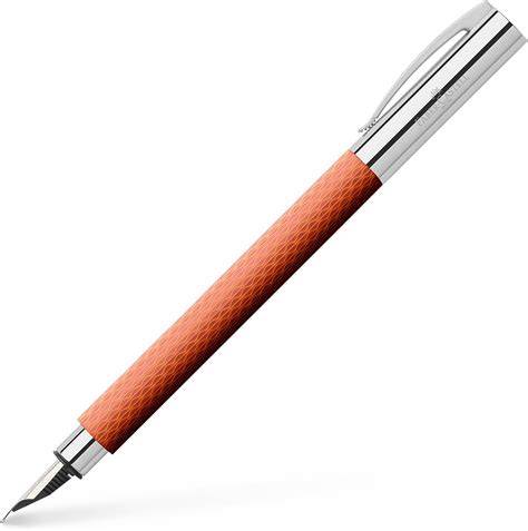 Diseño de una pluma estilográfica Faber-Castell