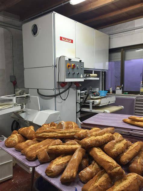 Variedad de máquinas de panadería de segunda mano
