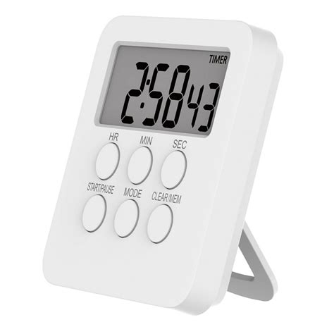 Reloj digital mostrando un temporizador programado para la cocción del pan