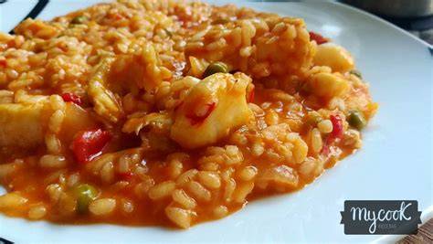 Arroz con bacalao y gambas preparado