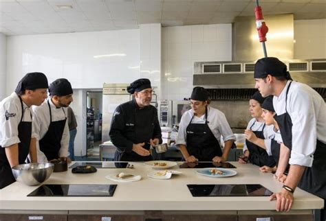 Escuela de cocina, escenario principal de