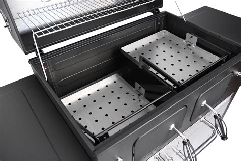 Diseño de la barbacoa Char-Broil Montana 800