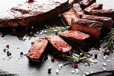 Pieza de carne Dry Aged con marmoleado visible