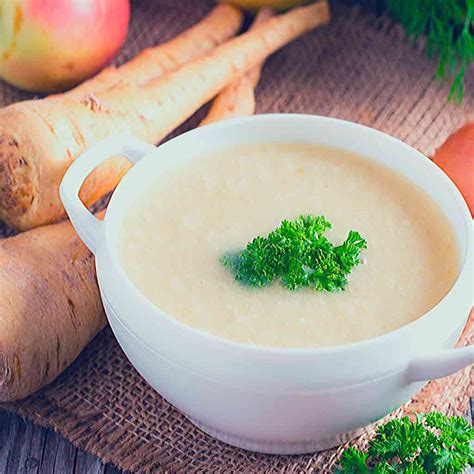 Ingredientes para crema de chirivía y zanahoria
