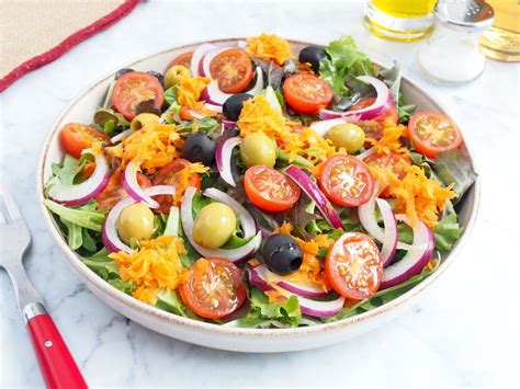 Ingredientes para ensalada mediterránea