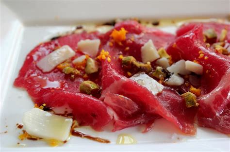 Infografía comparativa de Steak Tartar, Carpaccio y Tataki