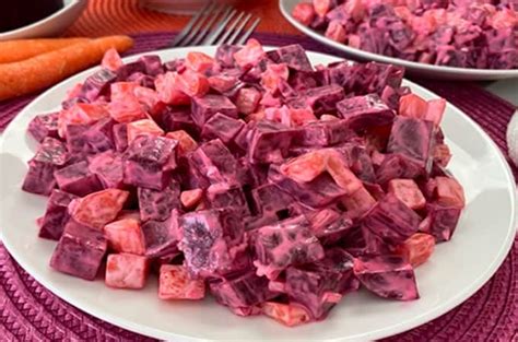 Ingredientes para la ensalada rusa con remolacha