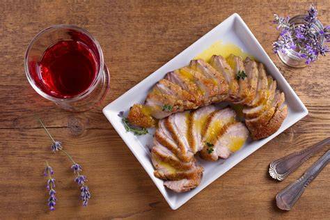Vino tinto y cerveza, ideales para maridar con codillo