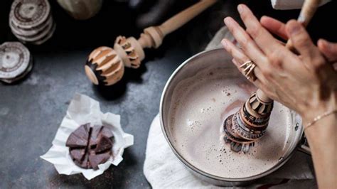 Molinillo de chocolate tradicional