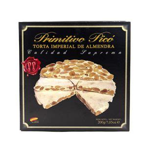 Torta Imperial Primitivo Rovira en un plato