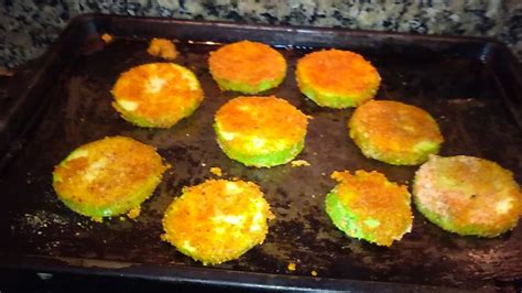 Calabacines rebozados al horno con queso parmesano