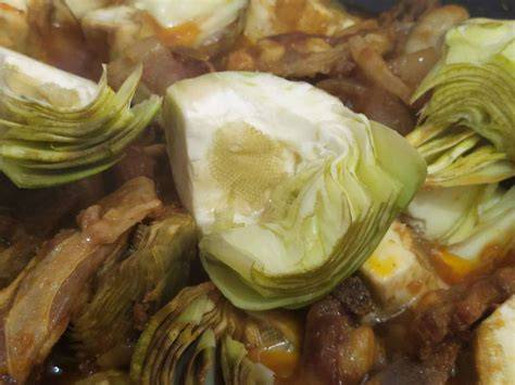 Sofrito de alcachofas y portobellos en cazuela