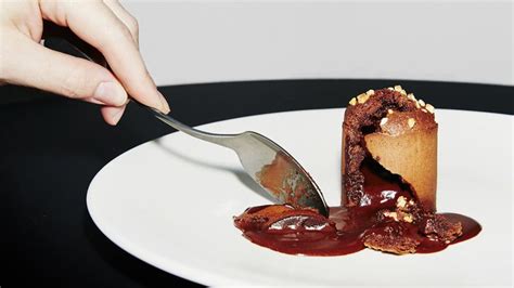 Chef Michel Bras, creador del coulant de chocolate