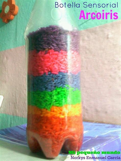 Botellas sensoriales con arroz de colores