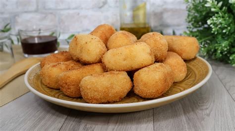 Croquetas recién fritas