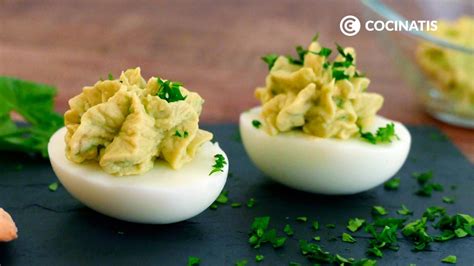 Proceso de relleno de huevos