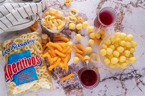 Variedad de snacks salados