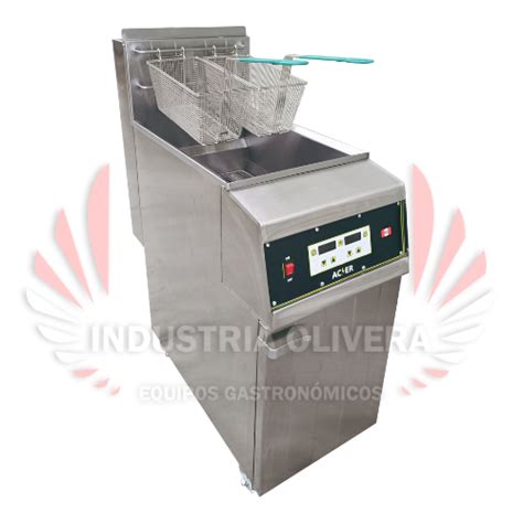 Freidora industrial con control de temperatura