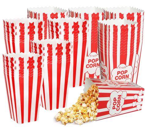 palomitas terminadas servidas en recipientes individuales
