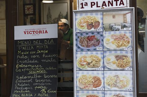 Infografía con los precios del menú diario en Villacarrillo