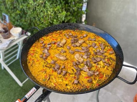 Paella de secreto ibérico y setas