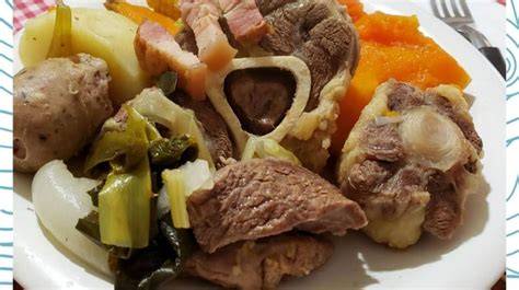 Selección de tapas y medias raciones en El Puchero de la Nieta