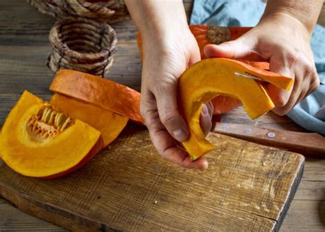 Esquema de cómo pelar una calabaza