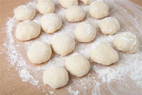 Bollos de masa leudando
