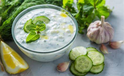 Salsa tzatziki casera