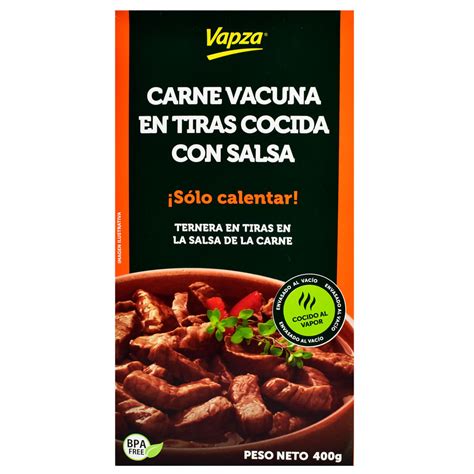 Carne cocida cortada en tiras y sumergida en un líquido para ablandar
