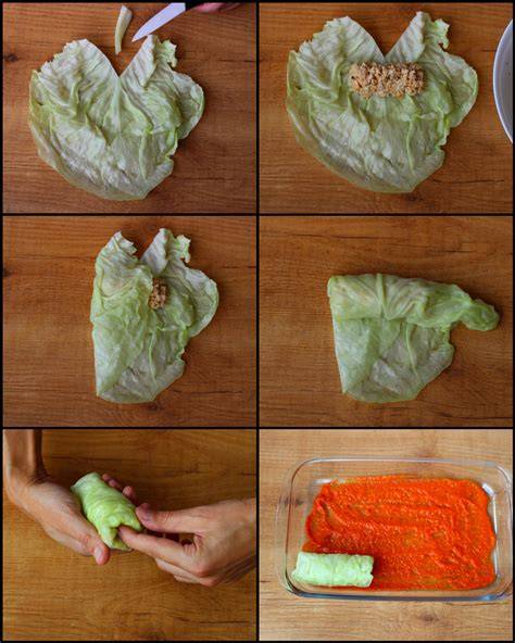 Proceso de rellenado y enrollado de hojas de col