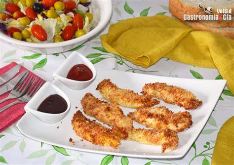 Variedad de acompañamientos para pollo rebozado