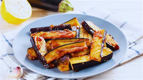 Berenjenas fritas con miel de caña