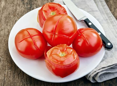 Tomates escaldados y horneados para mermelada