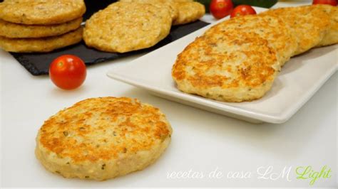 Ingredientes frescos para preparar tortitas de arroz