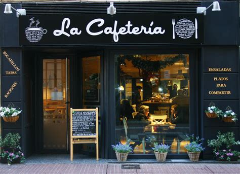 Fachada y entrada de la cafetería Dulce de Leche en Manacor