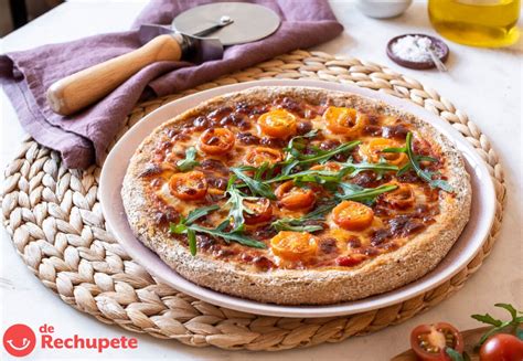 Pizza integral con salchichas