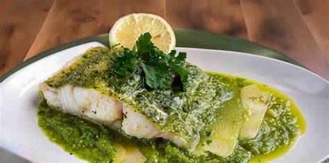 Preparación de la salsa verde para merluza