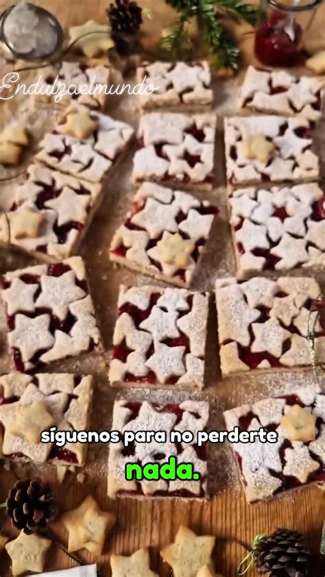 Masa de almendra y sésamo negro estirada en el molde