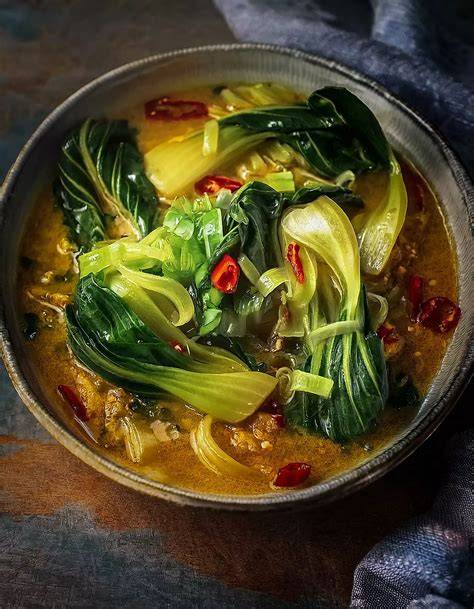 Curry de Pak Choi y Lentejas en un bol