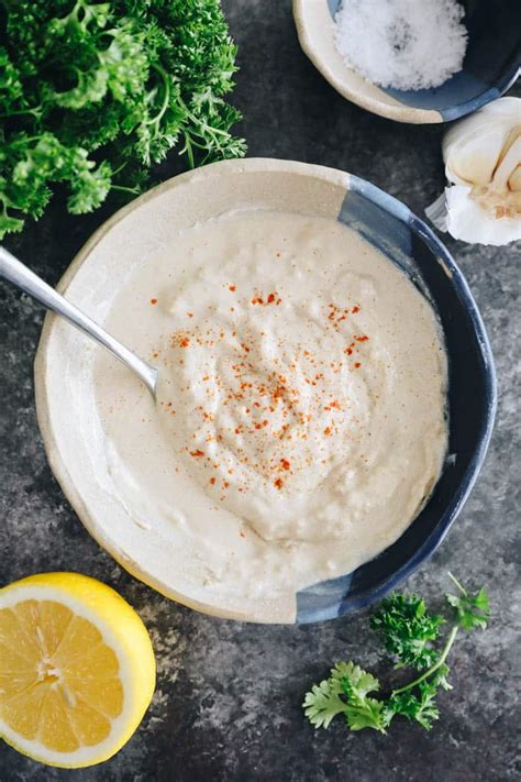 Ingredientes para la salsa tahini