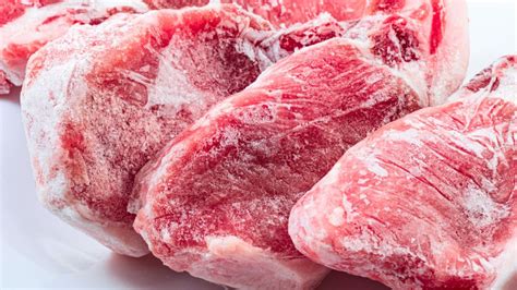 Diferentes métodos seguros para descongelar carne