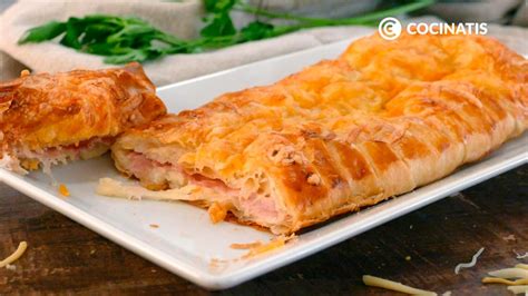 Hojaldre redondo relleno de jamón y queso