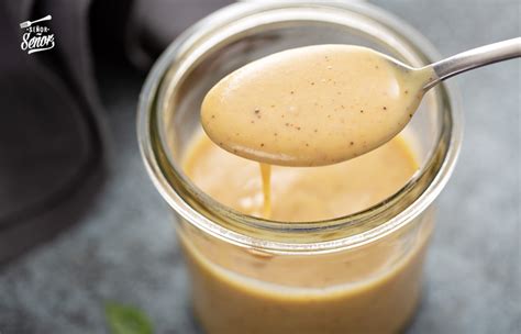 Ingredientes para la salsa de miel y sésamo