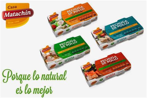Pollo de Aldea de Casa Matachín en su entorno natural