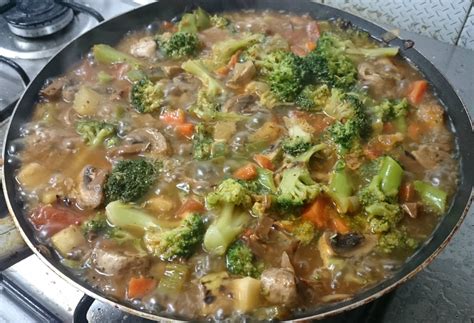 Estofado de verduras con jengibre