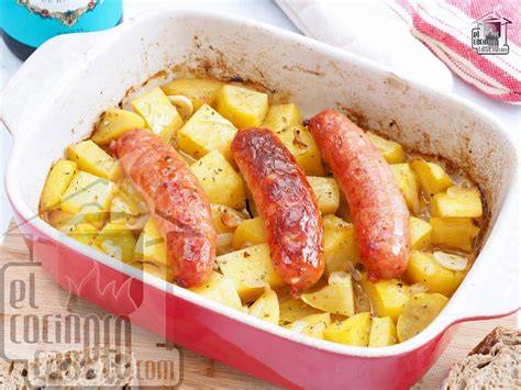 bandeja de horno con chorizos criollos y rojos asados